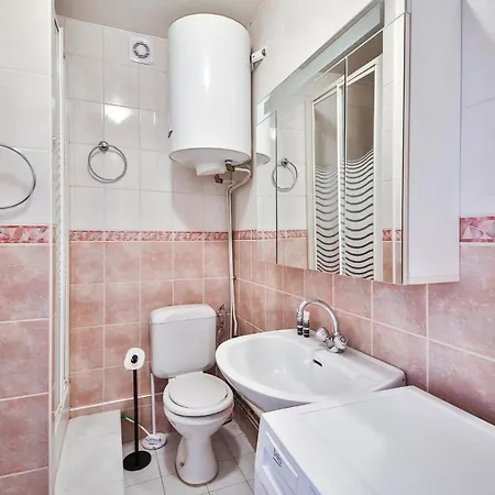 32#studio 2pers#sevres-lecourbe#necker Apartment