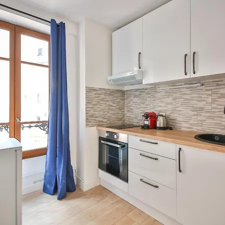 Apartmán 32#studio 2pers#sevres-lecourbe#necker *