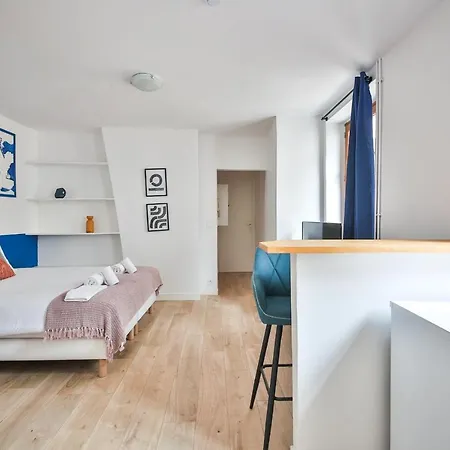 32#studio 2pers#sevres-lecourbe#necker * Paris